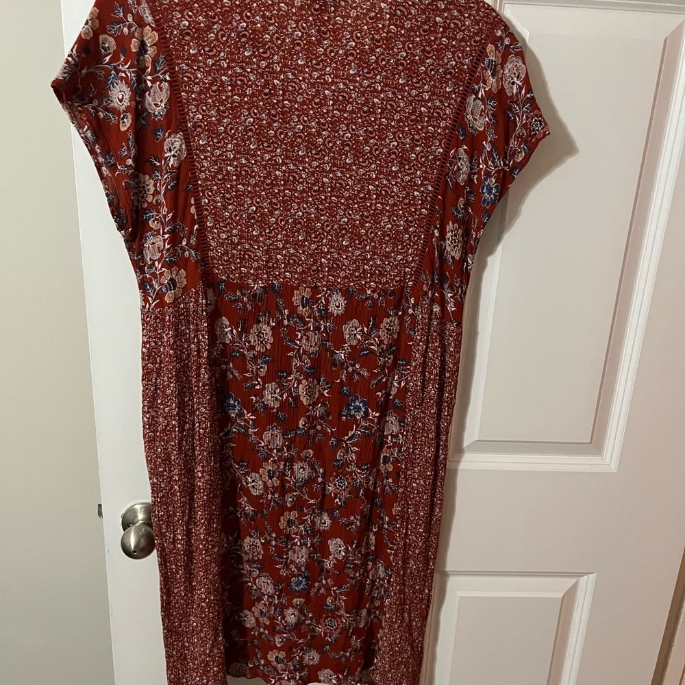 Red-orange dress